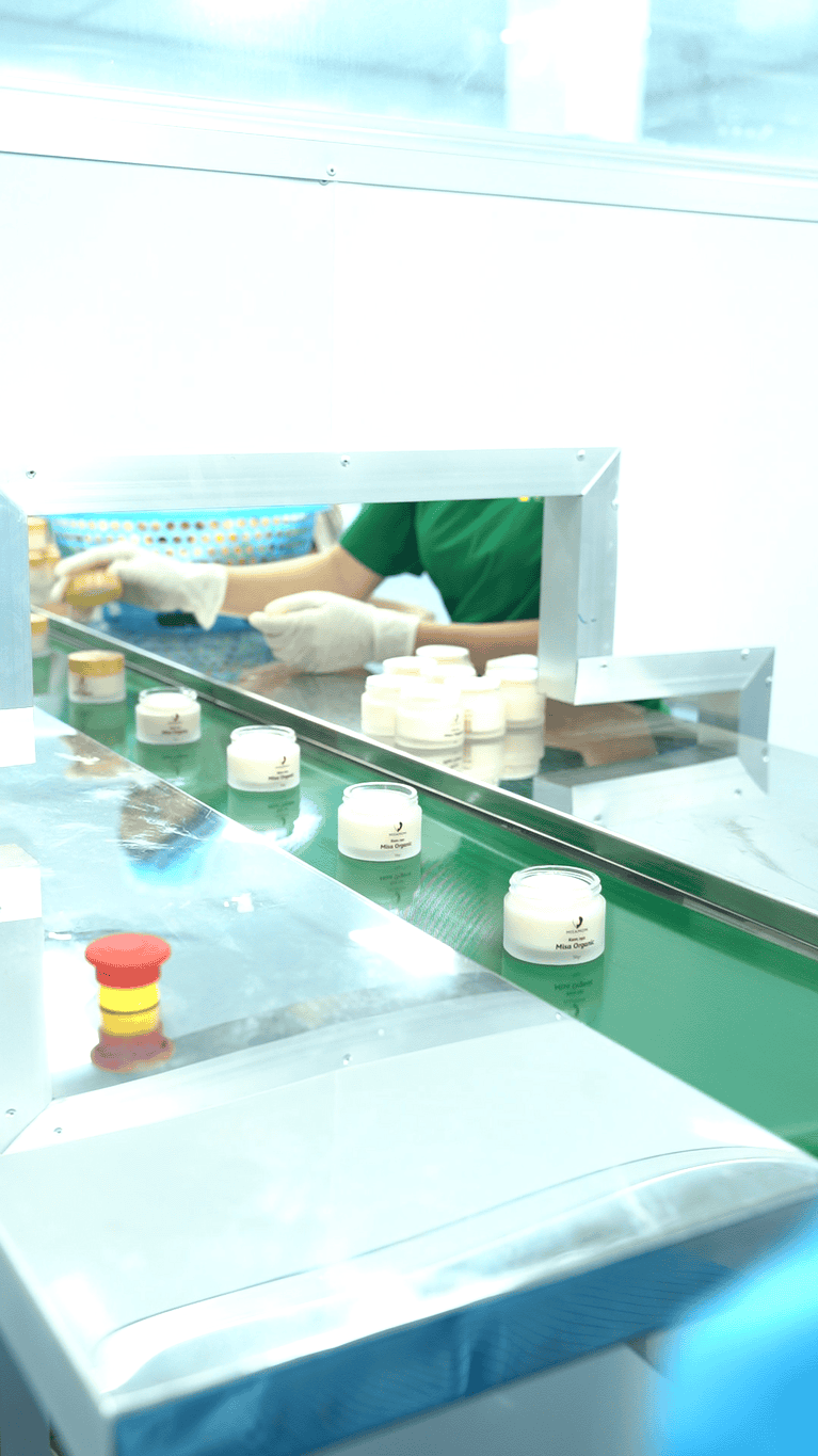 Kem Rạn Misa Organic 50gr – Mờ Vết Rạn Căng Mịn Da