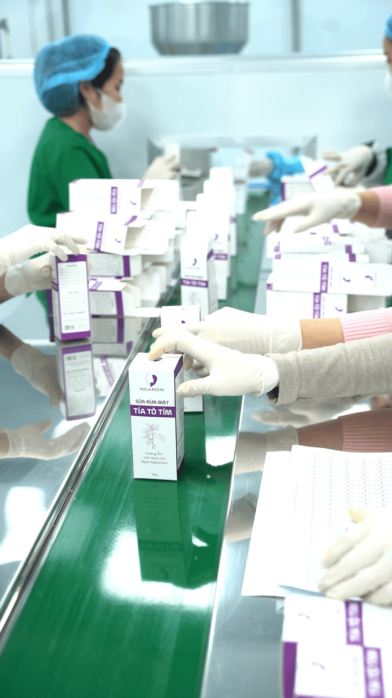 Sữa Rửa Mặt Tía Tô Tím - Dưỡng Ẩm Sáng Da Ngừa Mụn